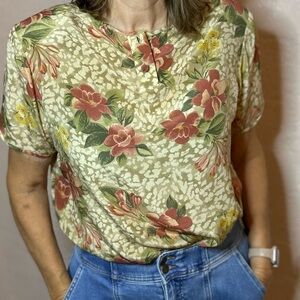 QUO 100% Silk  Floral Top in Red, Yellow, and Cream